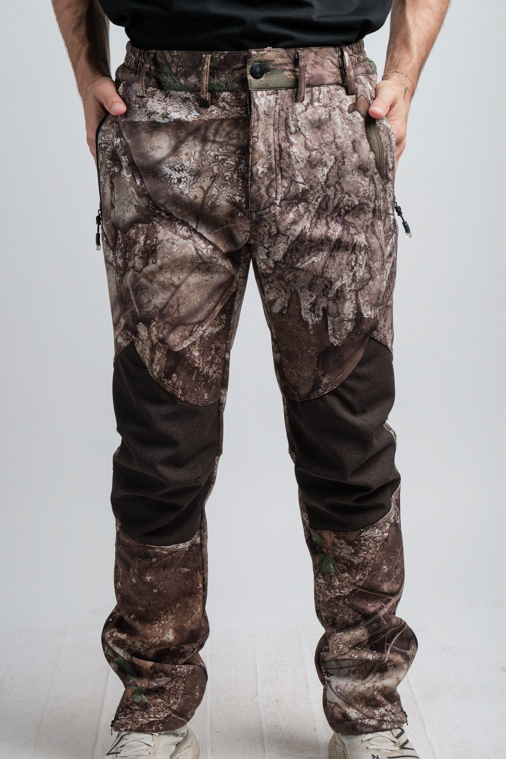 Northbound Gear mens Adventure water resistant pants Realtree APX